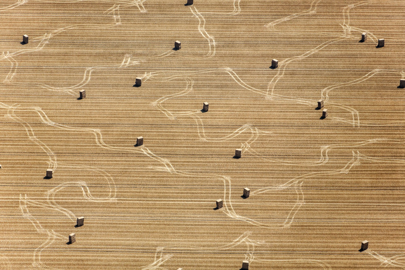 Illustration for article titled The Odd and Mesmerizing Aerial Photos of Klaus Leidorf